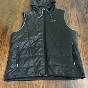 It is a Oakley vest that goes with anything.